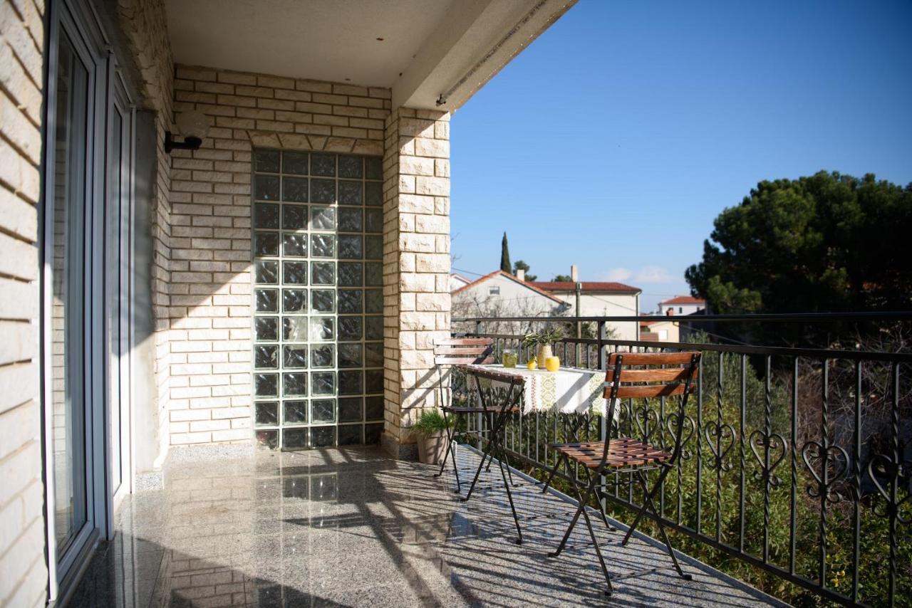 Villa Claudia Lemon Appartment Premantura Luaran gambar