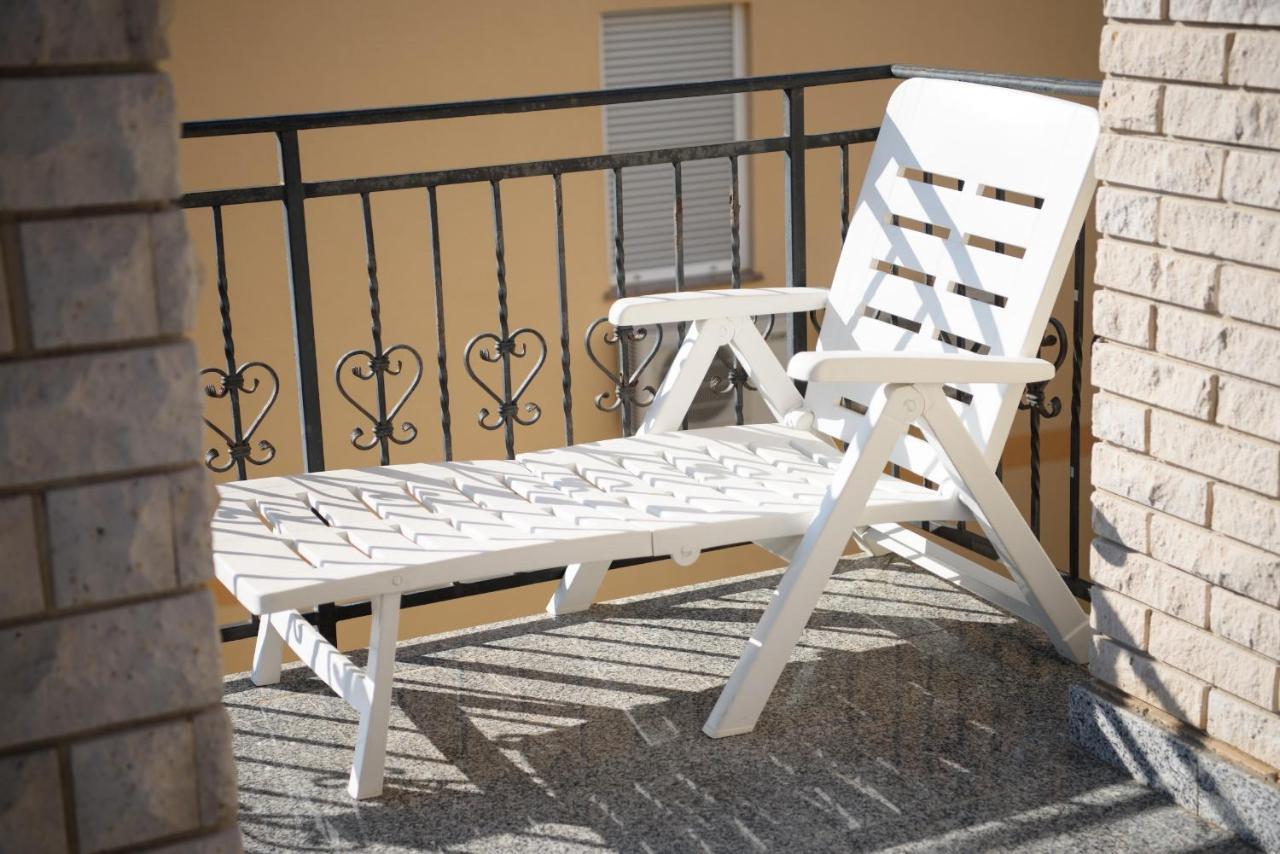 Villa Claudia Lemon Appartment Premantura Luaran gambar
